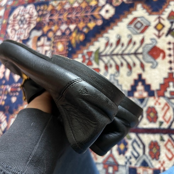 Gucci Black Leather Loafers with Gold Hardware main image 7